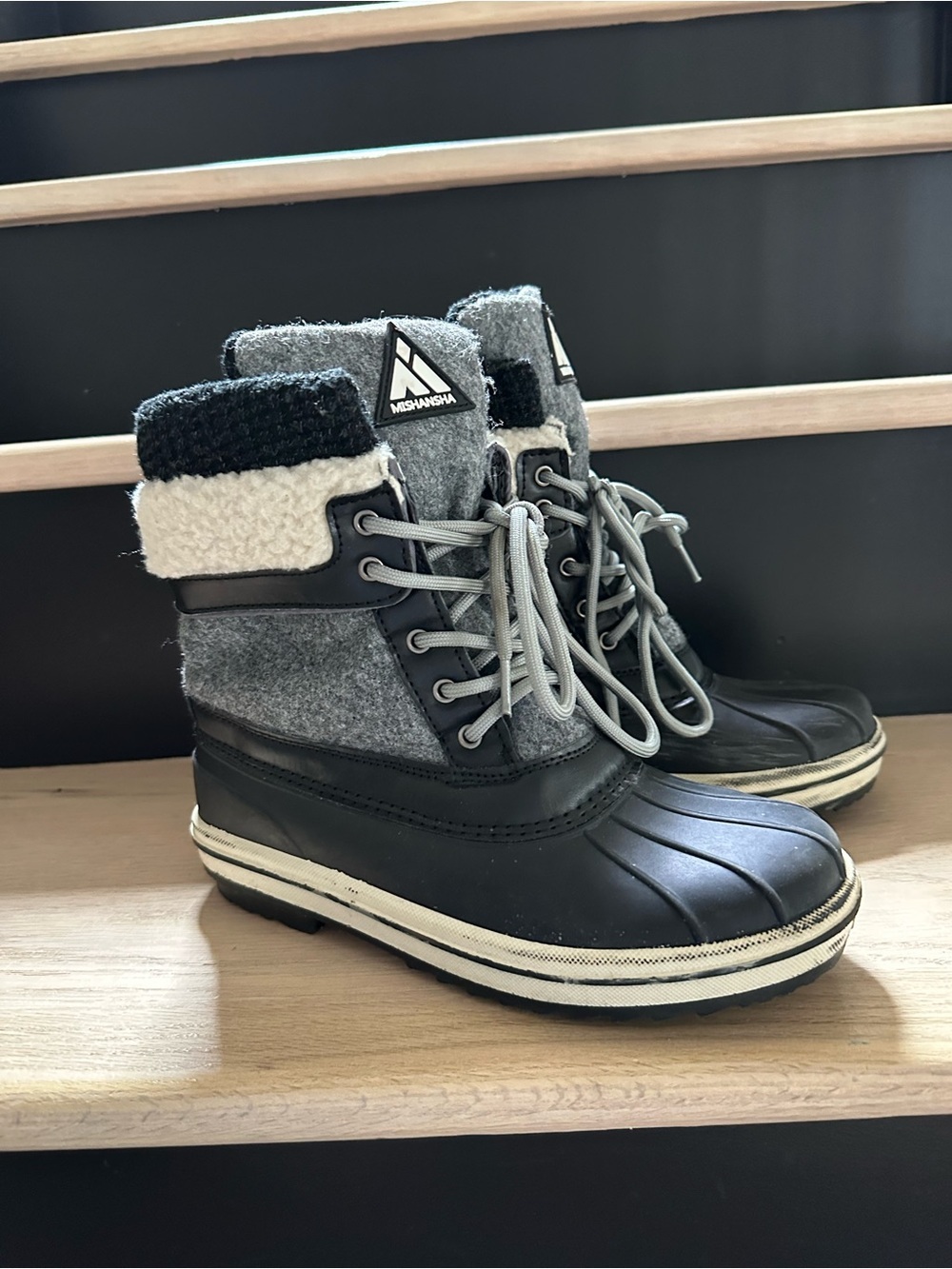 Mishansha Gray, Black and White Insulated Lace-Up Duck Boots